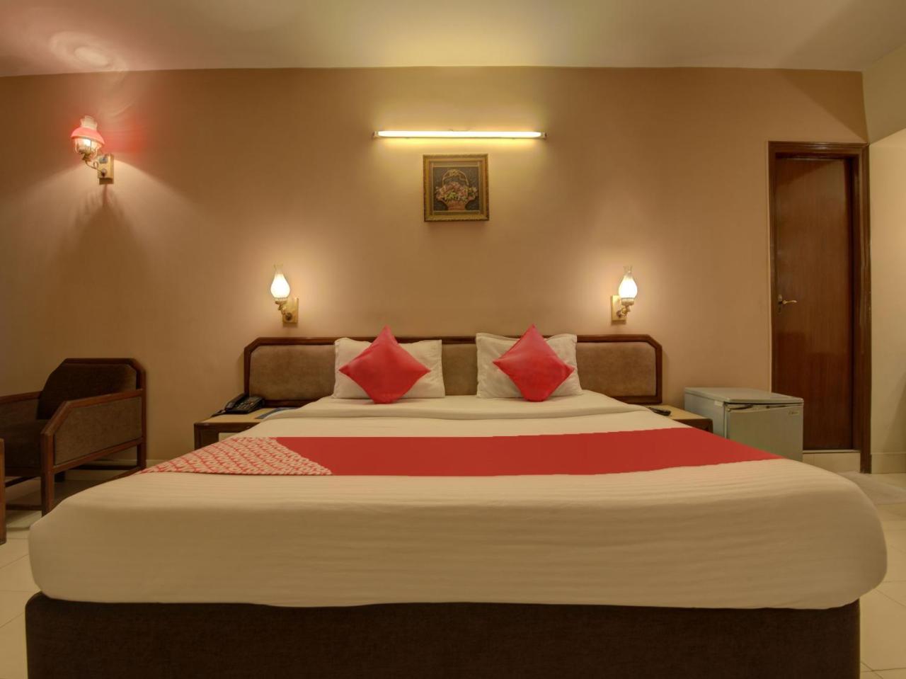 Oyo 1864 Hotel Yuvraj Ranchi Exterior foto